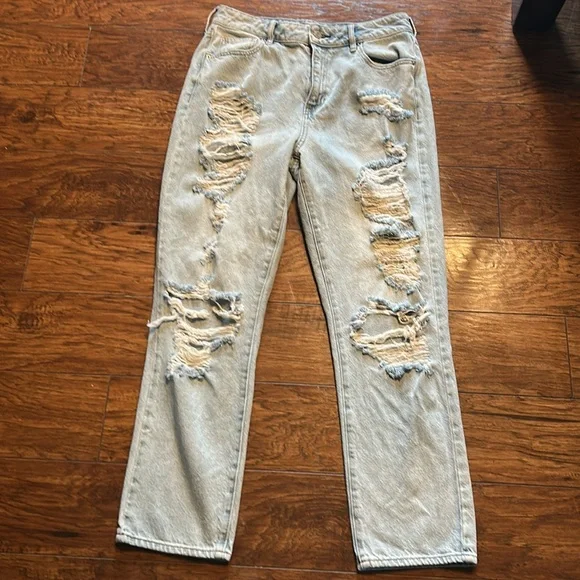 PacSun Trendy Light Blue distressed Mom Jeans size 28 - Picture 2 of 11